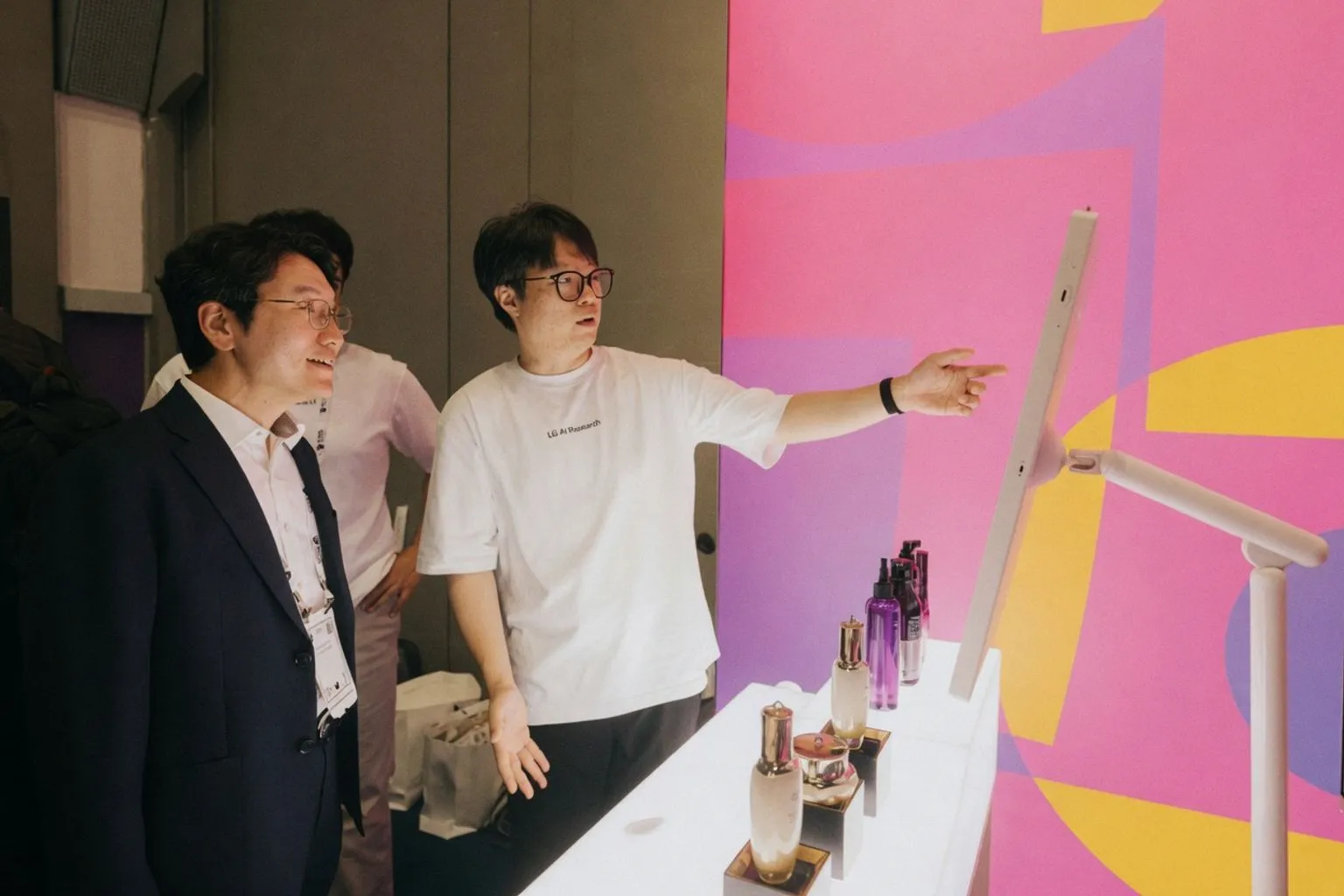 LG's Exaone AI Discovers New Hair Loss Material in a Day, Showcases Industrial Breakthroughs at ICML 2026